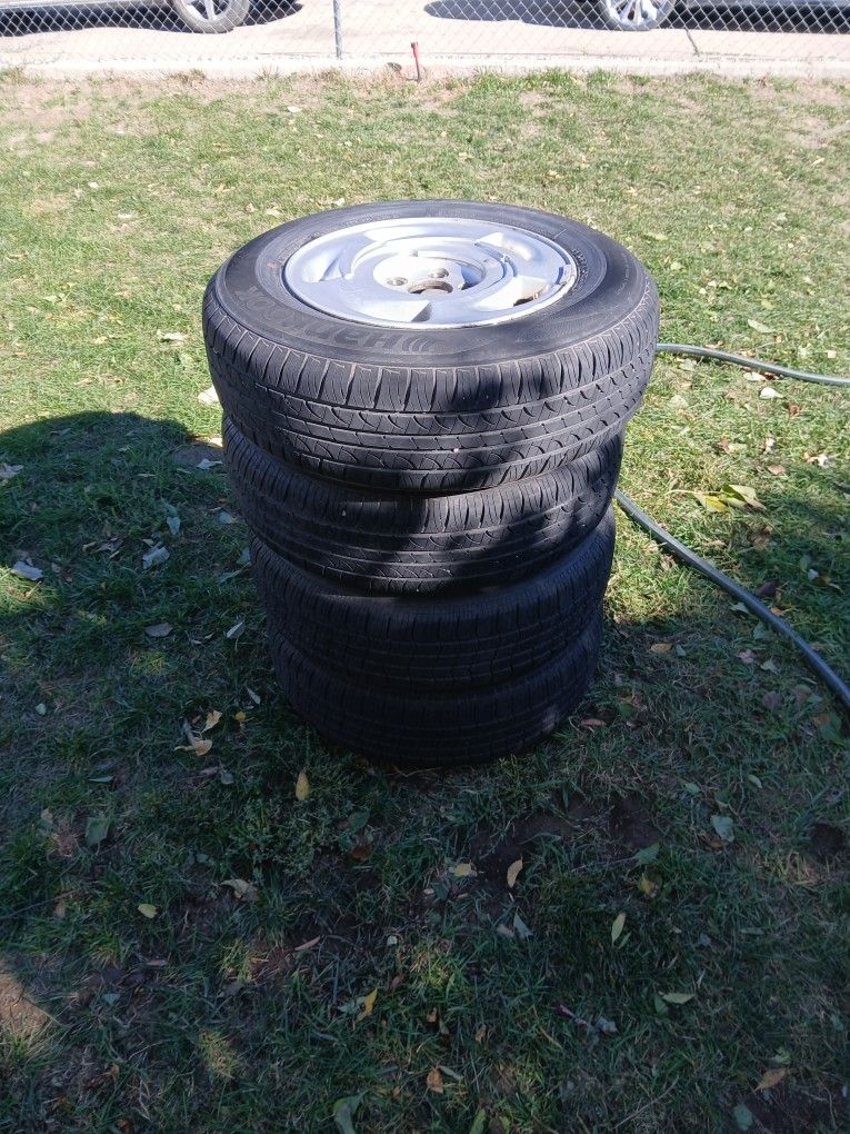 Tires Size P 205/70R 15