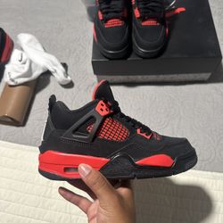 Red Thunder 4