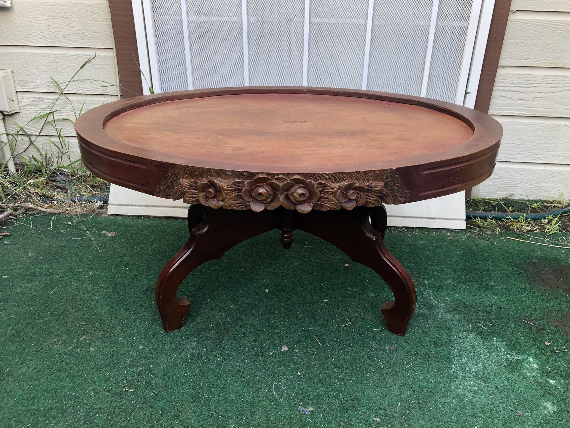 Victorian Mahogany Wood Coffee Table