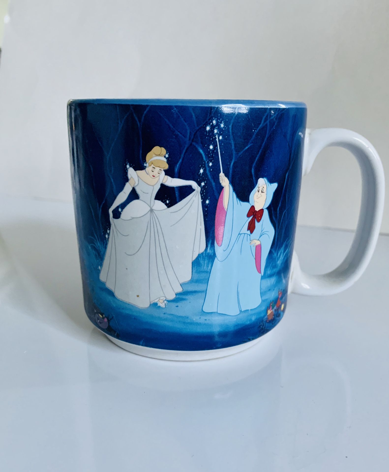 Original Disney Cinderella Collectible 24oz Coffee Tea Mug. Blue Inside And Out.. Condition is barely used. Looks new. No scratches, no chips. Shippe