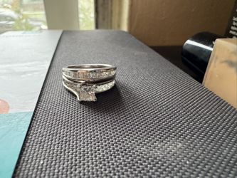 Engagement ring, and wedding band
