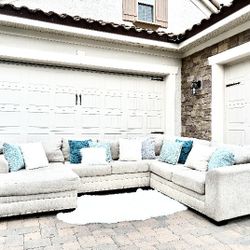 Gray 3 Piece U Sectional 