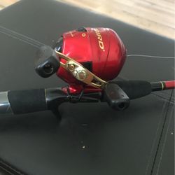 Shakespeare Firebird Rod And Reel for Sale in Townville, SC - OfferUp