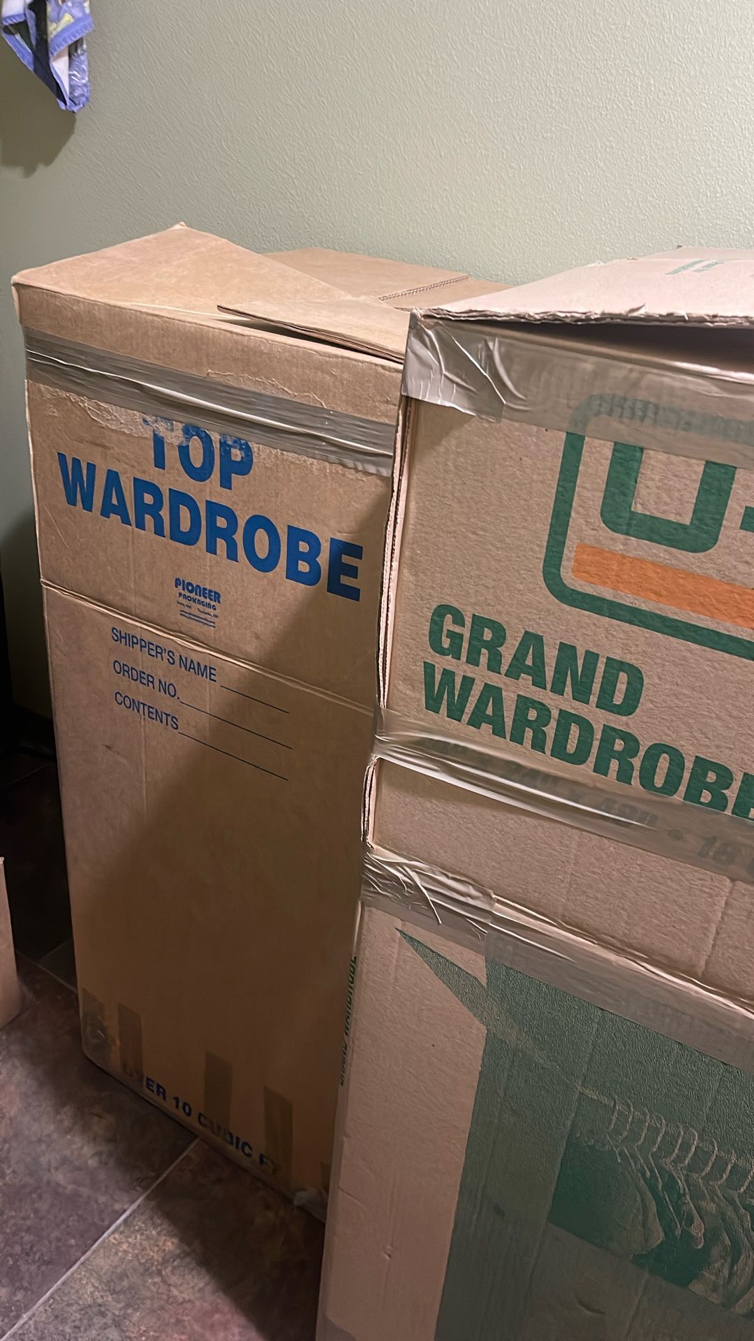 Moving Boxes Wardrobe Boxes