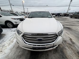 2019 Ford Taurus