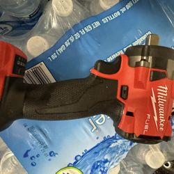 Milwaukee 1/2 Compact Wrench 