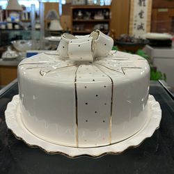 Ribbon Cake Plate