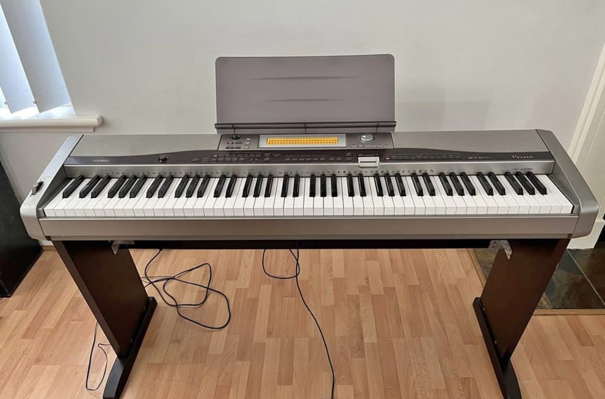Casio PX-400R Digital Piano