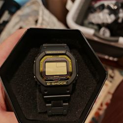 CASIO G-Shock GW-B5600BC-1DR Gold face