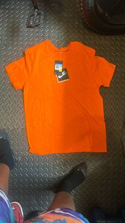 Nike Tee