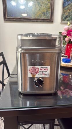 Ice cream maker