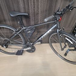Trek M Size Bike