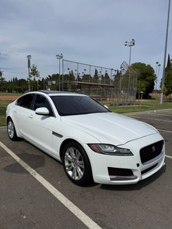 2017 Jaguar XF