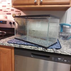 Fish Tank 15 Gal