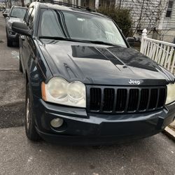 2006 Jeep Grand Cherokee Laredo