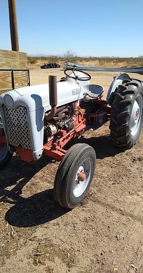 1963 Ford 2000 Tractor Runs!