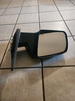 For Sale Right Mirror For Toyota 2017 $60