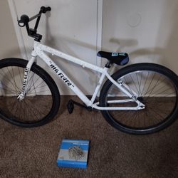 2021 29in Cookies and Cream SE Bike 