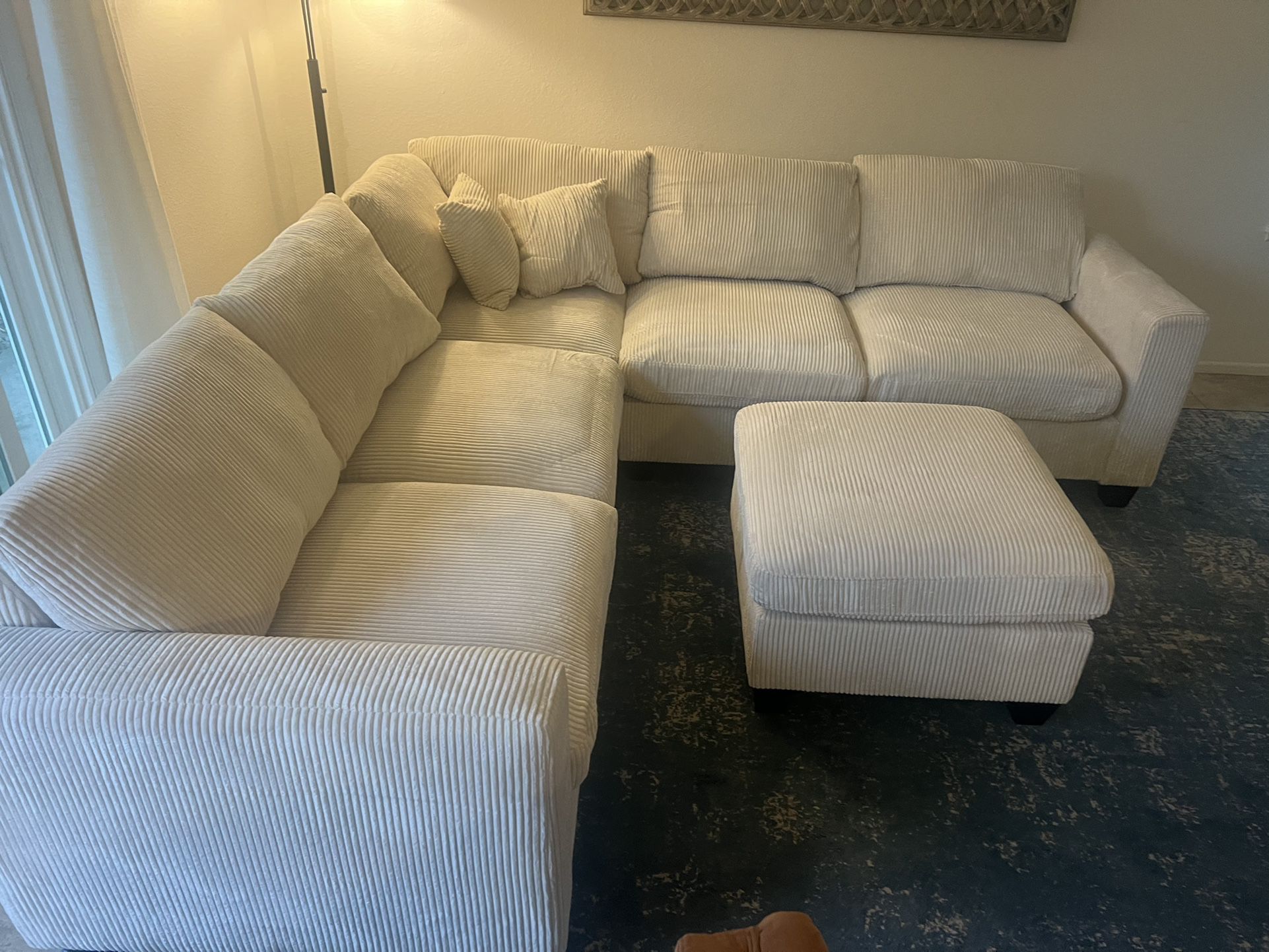 New 6 Piece Modular Sectional.  Off White / Beige.  99” X 99”.  Free Delivery!