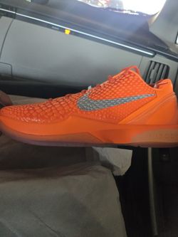 Kobe Total Orange 