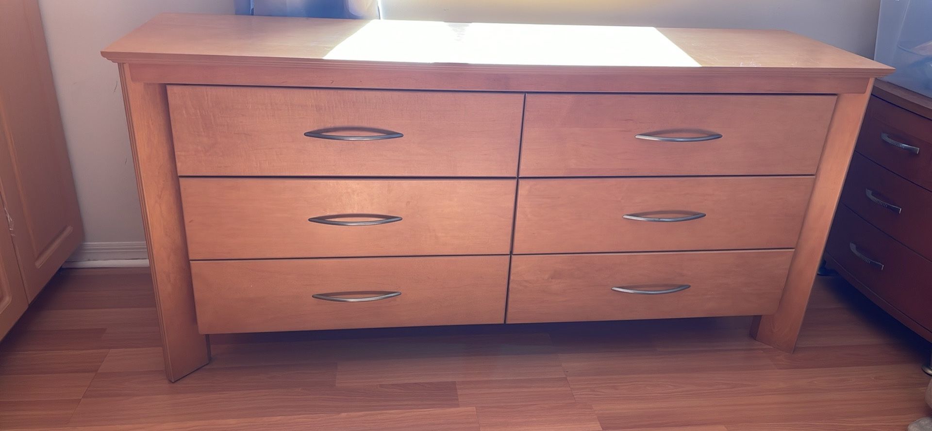 Wooden Dresser With 6 Drawers