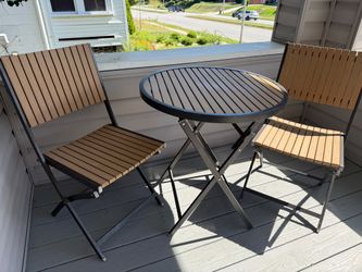 Outdoor Round Table & 2 Chairs