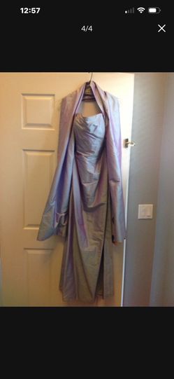 Party/Prom dress. Size 10 with tags