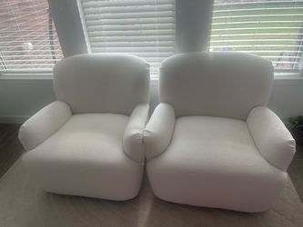 2 ACCENT CHAIRS - WHITE