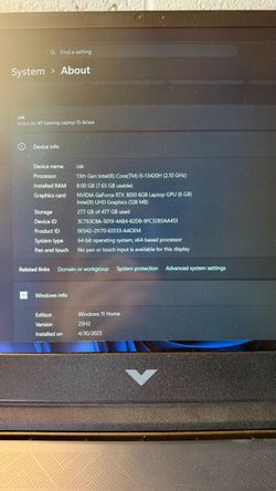 Victus Gaming Laptop + Mouse