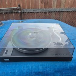 Vintage Sansui Record Player