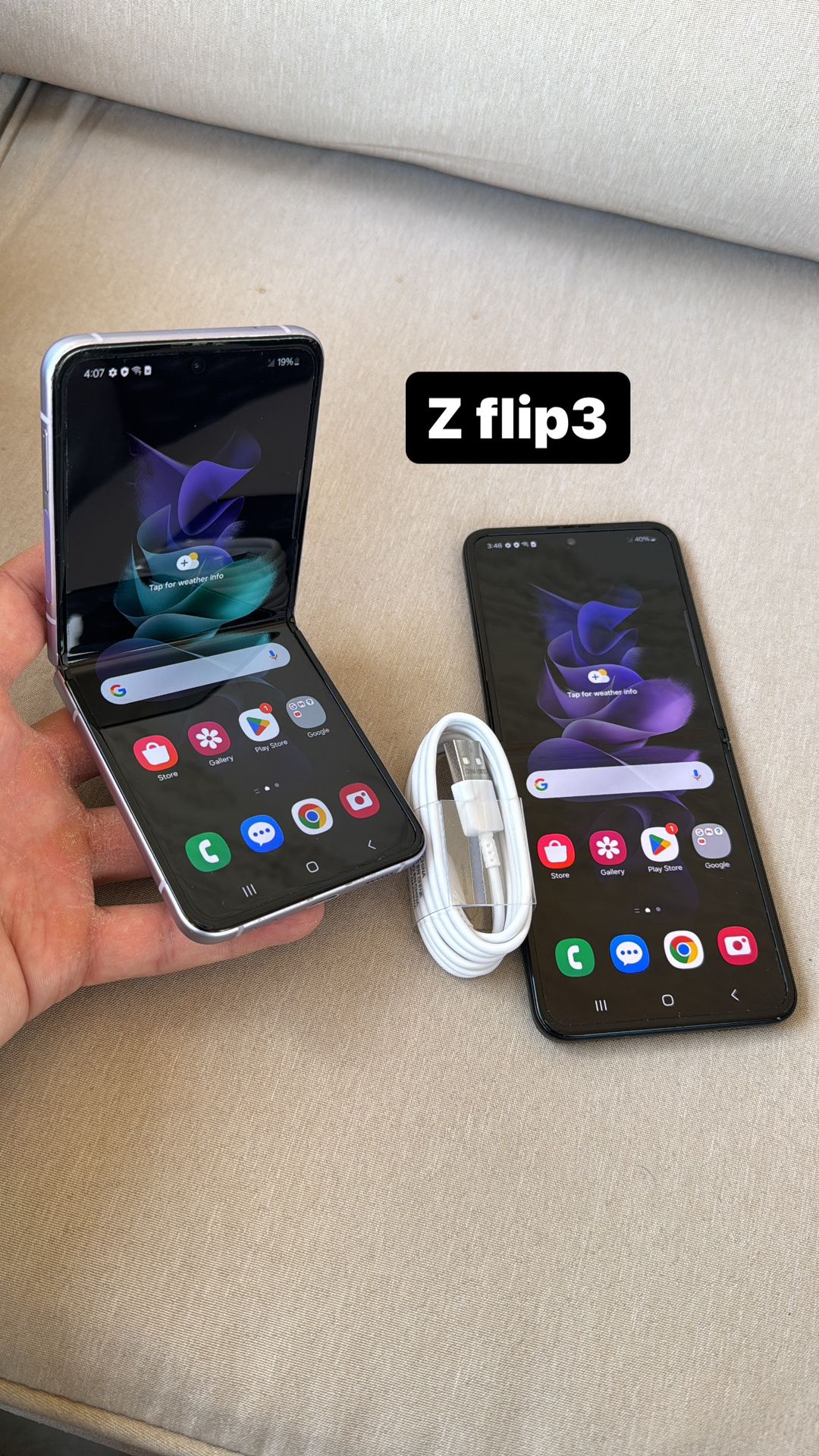 Samsung Z Flip3 5g. Like New & Unlocked! -No Tax 
