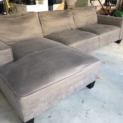 2 Piece Sectional sofa 
