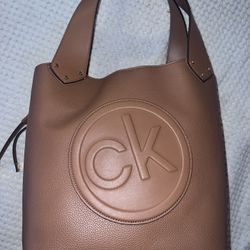 Calvin Klein Women’s Handbag New Extra Large Brown 