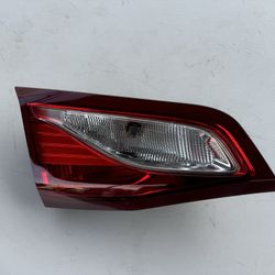 Oem Chevy Equinox Rear Drivers Combination Lamp