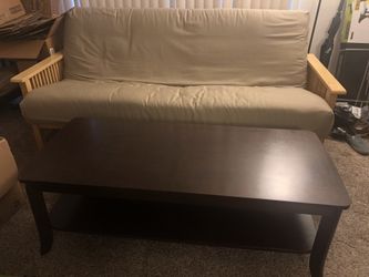 Coffee table solid wood excellent construction great condition $60