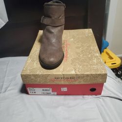 Boots Women 
