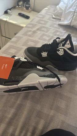 Jordan 4 Retro Fear (2024)