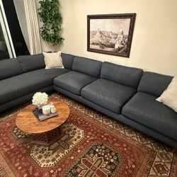 Winslow 4 seat left chase sectional Couch/Sofa