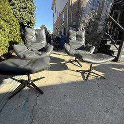 COR Armchair And Foot Rest