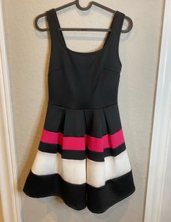 Fit and flare dress (M)