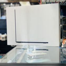 MacBook Air M2 Chip 15in 