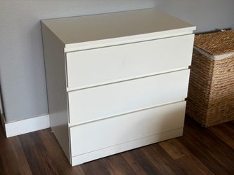 MALM IKEA Dresser, White