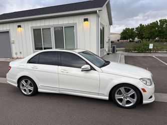 2010 Mercedes-Benz C-Class