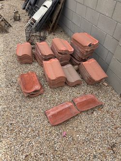 Free roof tile