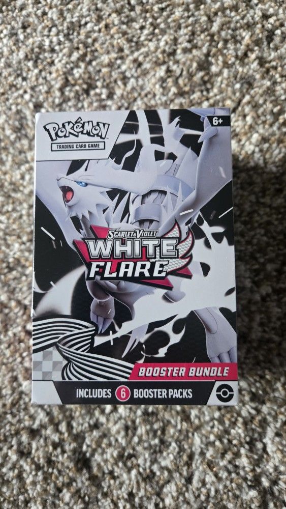 Pokemon White Flare Booster Bundle