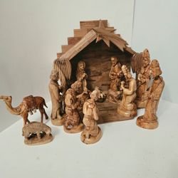 Olive Wood Nativity Set 15 pcs Incl. Stable & 4 Animals