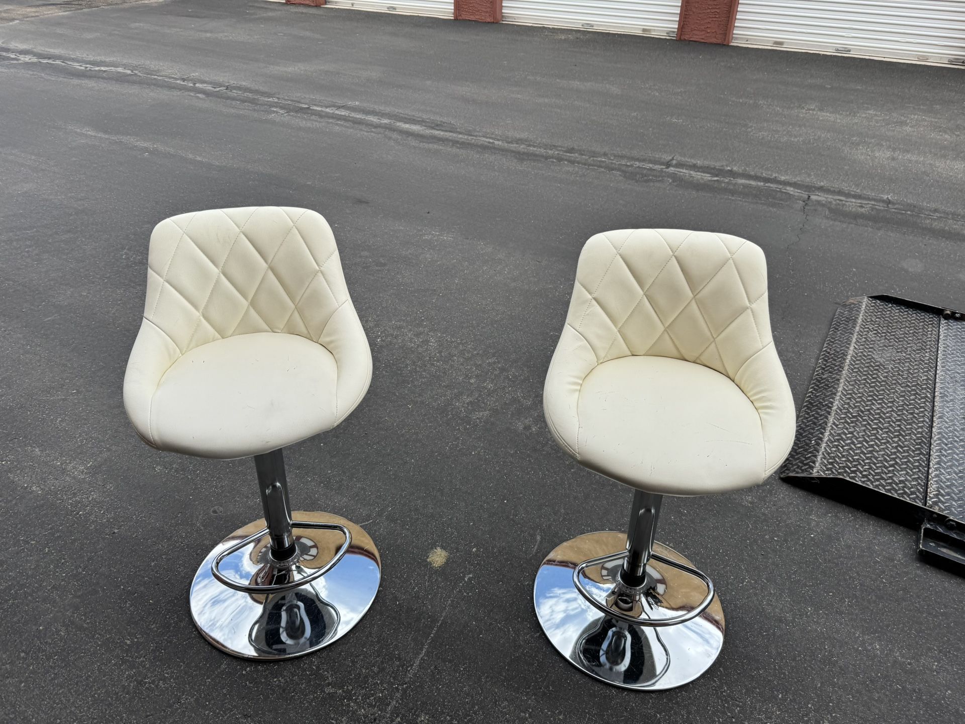 Bar Stools 