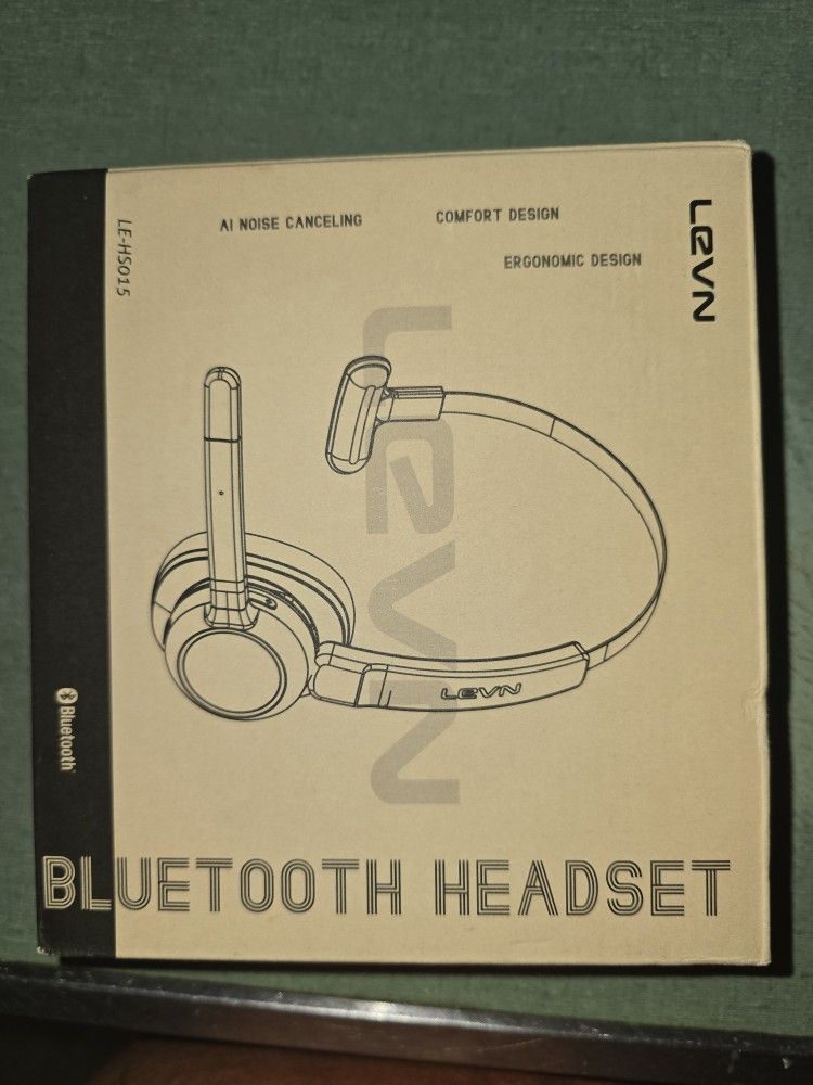 Bluetooth wireless headset details in pics NEW Parma pickup