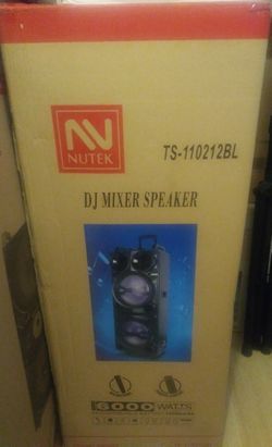 Brand new bluetooth rechargeable speaker 6000 watts, 2 speakers 12"