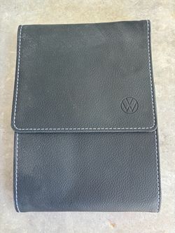 2021 Volkswagen Passat Owners Manual With Case OEM